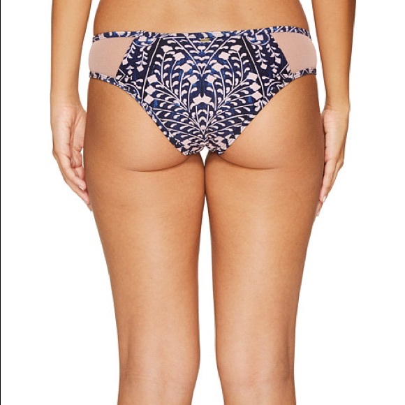 New!  Rip Curl cheeky bikini bottoms size S - Picture 3 of 5